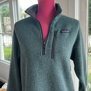 Patagonia Women’s Better Sweater 1/4 Zip Noveau Green.